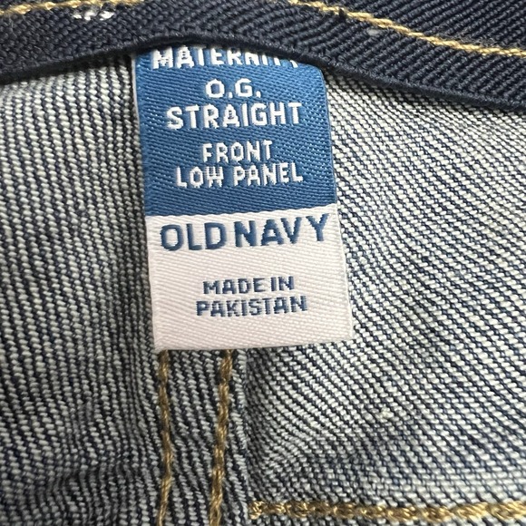 Old Navy Maternity OG Straight Front Low Panel Denim Jean Shorts Size 12 - Picture 4 of 6